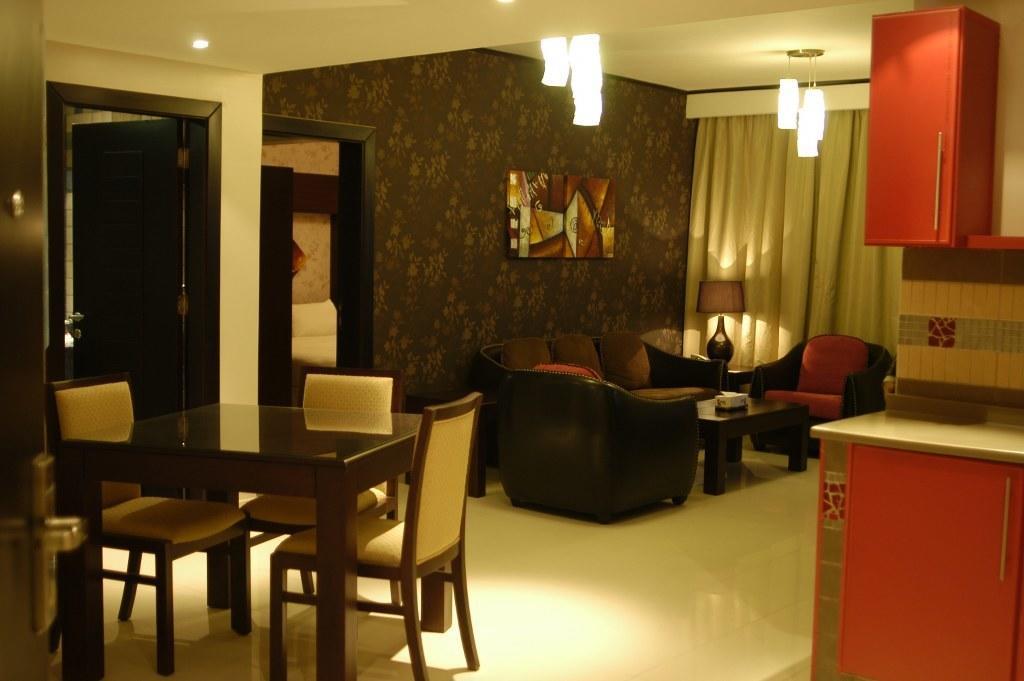 Mercure Value Hotel Riyadh Exterior photo